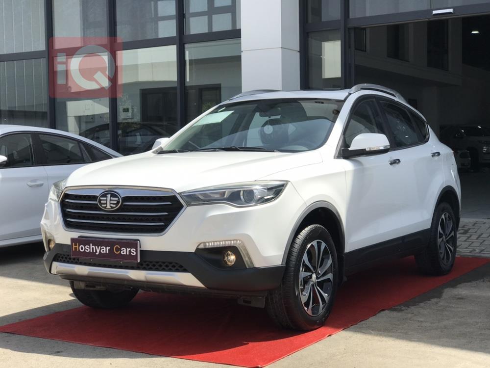 FAW Besturn X80